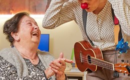Die Guten Clowns sorgen für ein wenig Heiterkeit